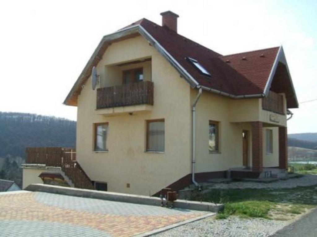 Szigeti B&B Bogacs Bilik gambar